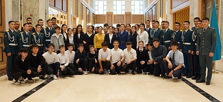 В честь Дня Республики школьники Астаны узнали, как принималась Декларация о государственном суверенитете  фото галереи 8